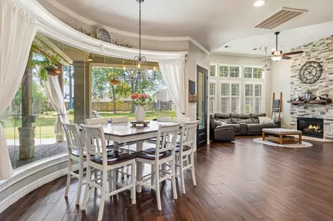 Dining - 3630 Orca Ct, Spring, TX 77388 photo 4 of 5