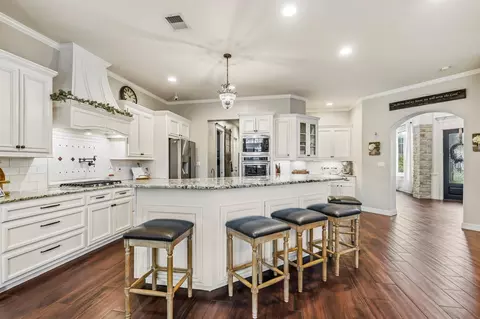 Kitchen - 3630 Orca Ct, Spring, TX 77388 photo 2 of 4