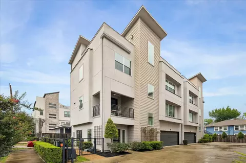 1604 Ovid St #B, Houston, TX 77007