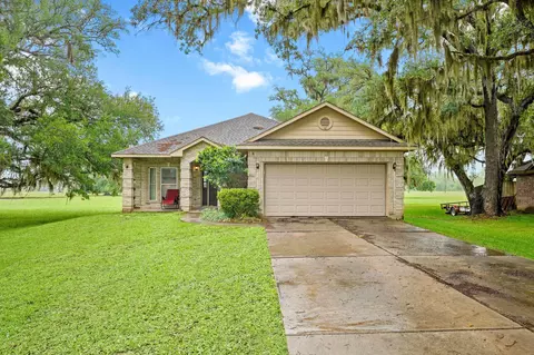 351 Cattle Drive Trl, Angleton, TX 77515