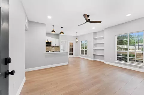 2626 Holly Hall St #303, Houston, TX 77054