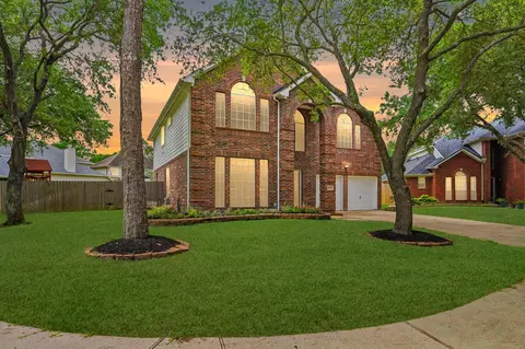 16503 Shady Canyon Ct, Houston, TX 77095
