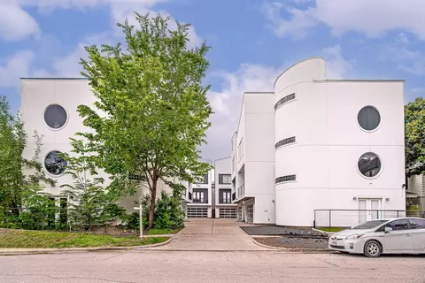 2025 Colquitt St #E, Houston, TX 77098