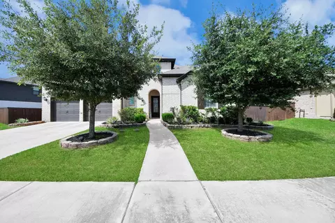 Exterior - 10127 Blythe St, Rosharon, TX 77583 photo 3 of 6
