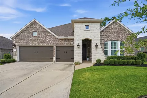 31246 Crescent Timbers Ln, Spring, TX 77386
