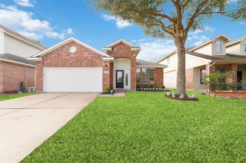 20215 Enchanted Rose Ln, Cypress, TX 77433