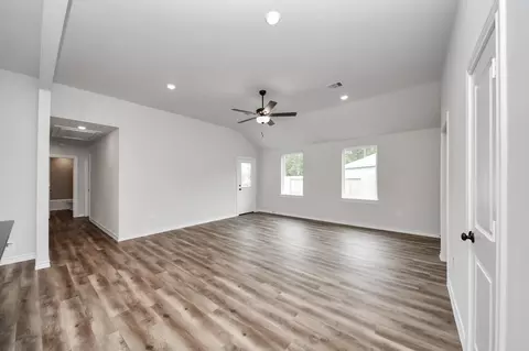 Living - 12825 Naval Dr, Conroe, TX 77306 photo 4 of 5