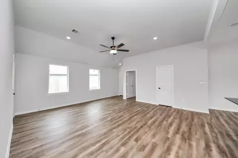 Living - 12825 Naval Dr, Conroe, TX 77306 photo 3 of 5