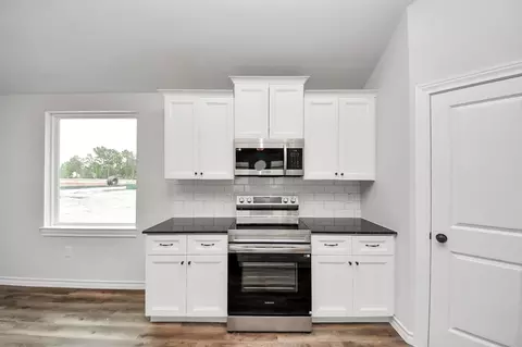 Kitchen - 12825 Naval Dr, Conroe, TX 77306 photo 4 of 4