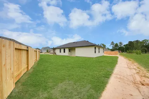 Exterior - 12825 Naval Dr, Conroe, TX 77306 photo 5 of 7