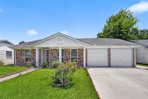 12027 Corona Ln, Houston, TX 77072