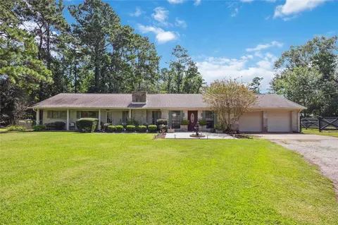 20420 Plaza Cir, Crosby, TX 77532