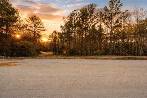 132 Heartland Rd, New Waverly, TX 77358