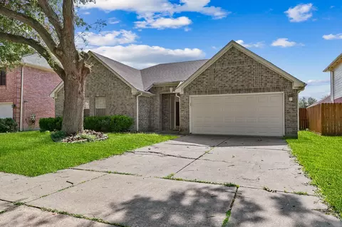 4410 Monaco Ln, Pasadena, TX 77505
