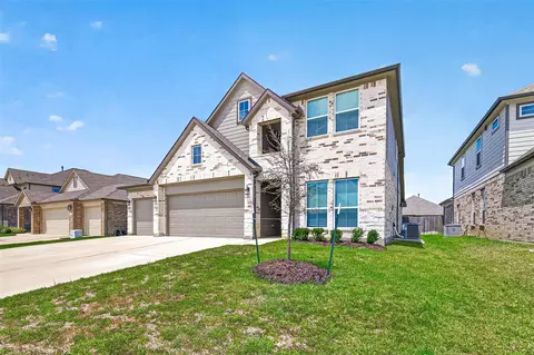 Exterior - 305 E Tranquil Fields Ln, Waller, TX 77484 photo 2 of 5