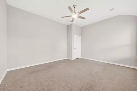 Bedroom - 305 E Tranquil Fields Ln, Waller, TX 77484 photo 7 of 17