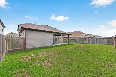 Exterior - 305 E Tranquil Fields Ln, Waller, TX 77484 photo 5 of 5