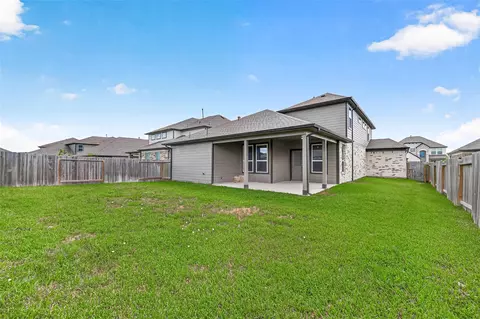 Exterior - 305 E Tranquil Fields Ln, Waller, TX 77484 photo 3 of 5