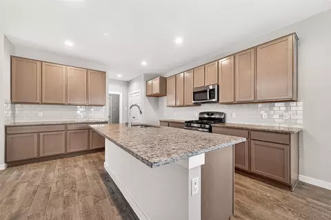 Kitchen - 305 E Tranquil Fields Ln, Waller, TX 77484 photo 1 of 4