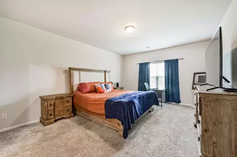 Bedroom - 3607 Crosspointe Pass, Angleton, TX 77515 photo 1 of 9