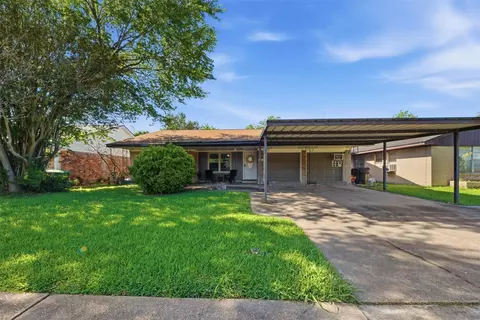 10026 Ney St, Houston, TX 77034
