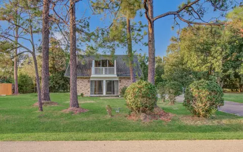 6209 Butler Rd, Pearland, TX 77581