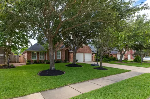 28023 Rusty Hawthorne Dr, Katy, TX 77494