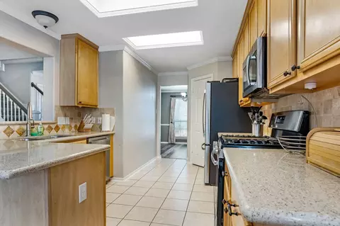 Kitchen - 20915 Sandy Briar Ct, Spring, TX 77379 photo 3 of 3