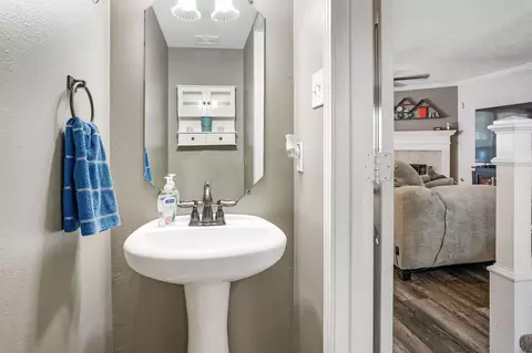 Entry Way - 20915 Sandy Briar Ct, Spring, TX 77379 photo 5 of 5