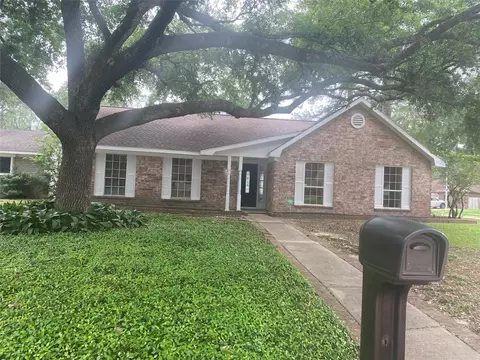 25415 Friar Lake Ln, Spring, TX 77373