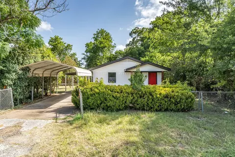 104 N Oneal St, Caldwell, TX 77836