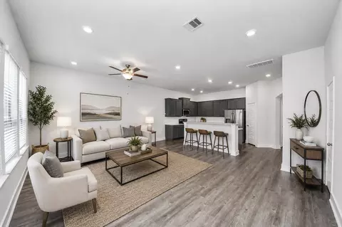 4423 Santorini Ln, Houston, TX 77045