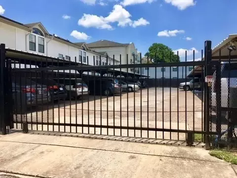 2516 Commonwealth St #105, Houston, TX 77006