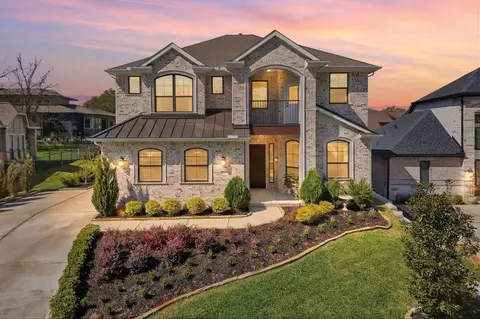 310 Edgewood Dr, Montgomery, TX 77356