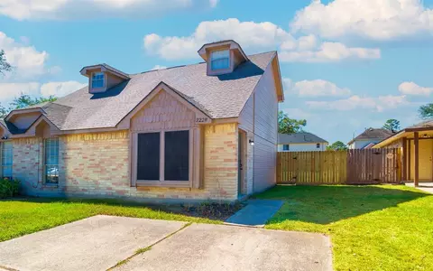 22211 Moss Falls Ln, Spring, TX 77373 photo 1