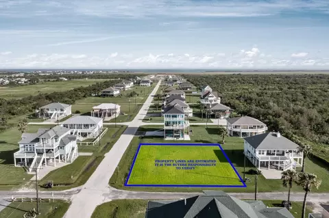 211 Tampa St, Port Bolivar, TX 77650