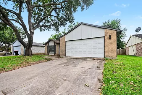 6834 Gettysburg Dr, Richmond, TX 77469