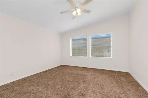 Bedroom - 10027 Berrypatch Ln, Tomball, TX 77375 photo 7 of 9