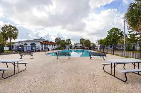 Exterior - 10027 Berrypatch Ln, Tomball, TX 77375 photo 6 of 7