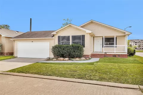 10027 Berrypatch Ln, Tomball, TX 77375