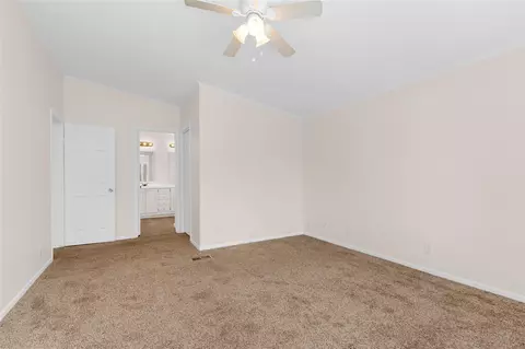 Bedroom - 10027 Berrypatch Ln, Tomball, TX 77375 photo 8 of 9