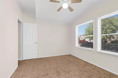 Bedroom - 10027 Berrypatch Ln, Tomball, TX 77375 photo 3 of 9