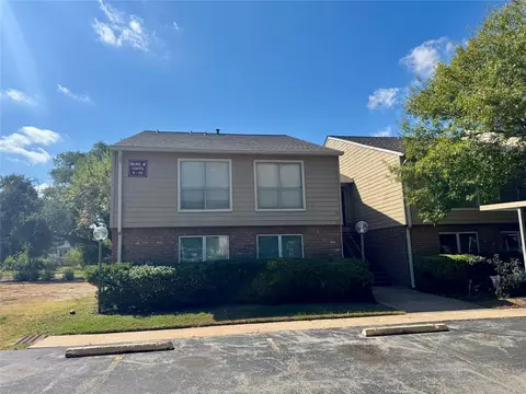 5005 Georgi Ln #14, Houston, TX 77092