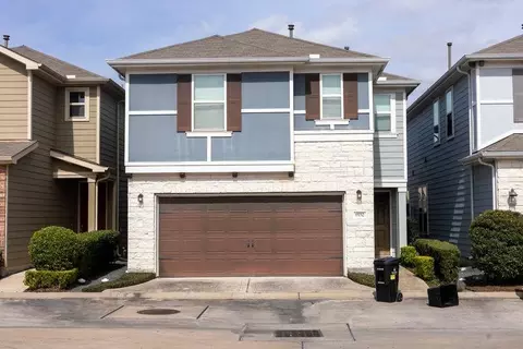 8932 Hollister Commons Ln, Houston, TX 77080