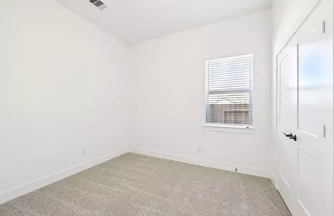 Bedroom - 12802 Meadow Wind Way, Conroe, TX 77302 photo 4 of 4