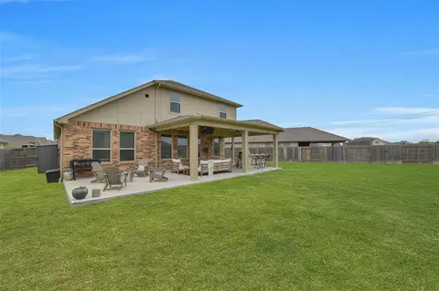2001 Penwern Alley Ln, League City, TX 77573