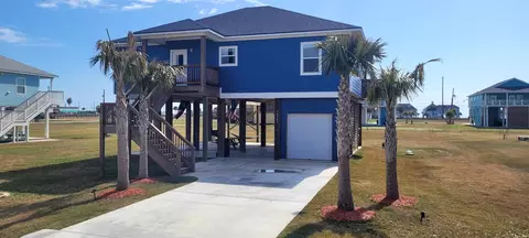 18307 Warrior Rd, Galveston, TX 77554