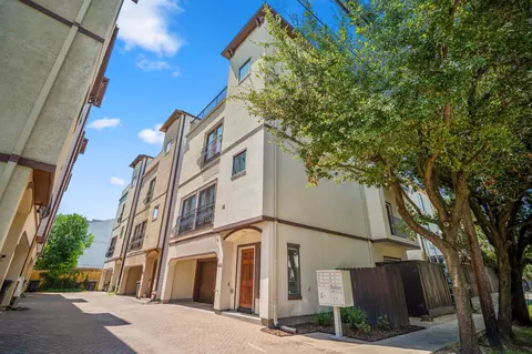 6021 Hamman St, Houston, TX 77007