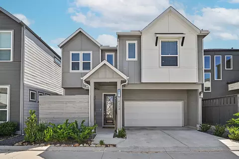 4120 Farm Hollow St, Houston, TX 77080