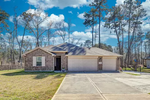 2830 N Colosseum Ct, New Caney, TX 77357